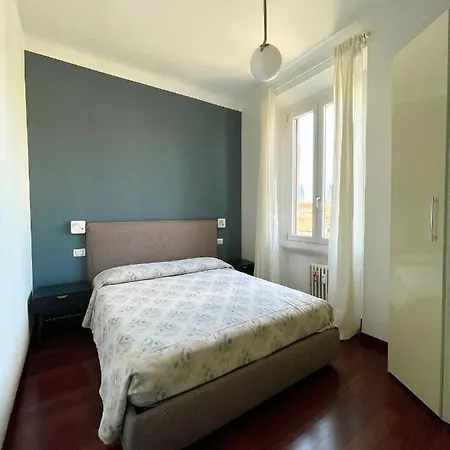 The Painting Apartment. A Central And Lovely Apartment In Milan-3